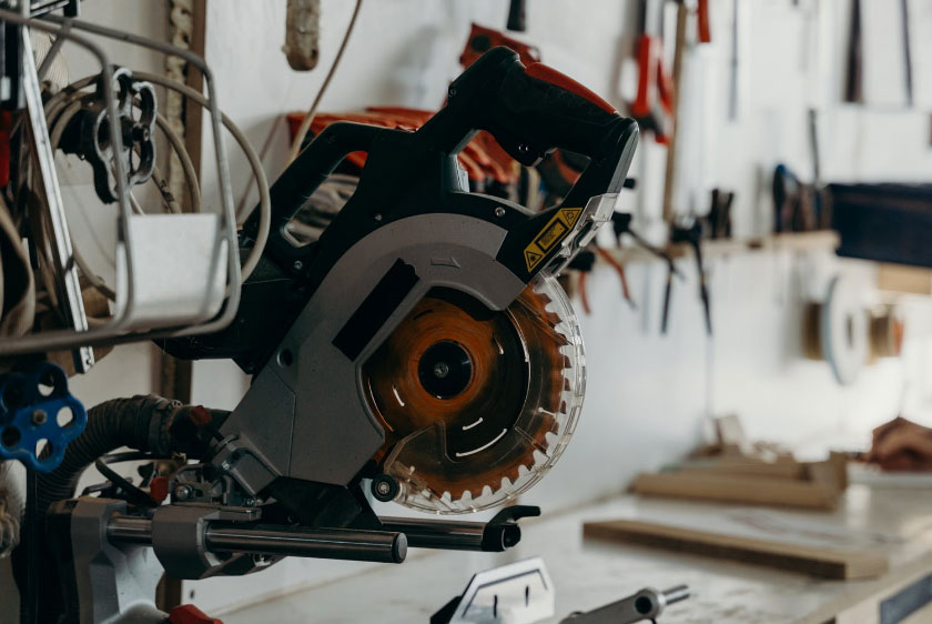 demolition saw attached to work bench